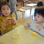 「ホットケーキ作り」のびのびぐみ (3.4.5歳児)